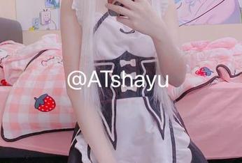 AT鲨的职业装传奇:图集私拍,瞬间撩动心弦!