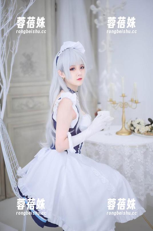 美图大赏：Akisoso秋楚楚的自拍，阳光下的少女心！