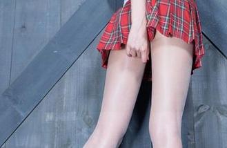 Beautyleg – Pikki黑色图包，黑得让人想撒娇，但不可以哦！