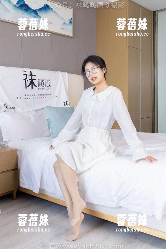 BoBoSocks袜啵啵 - 小奶熊带你玩转短白棉袜合集，偷偷告诉你超治愈！