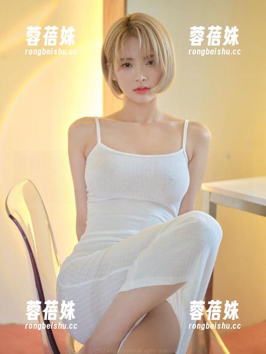 精选Hyoyeon(김효연)图集：肉丝配方？我只想说，绝了！