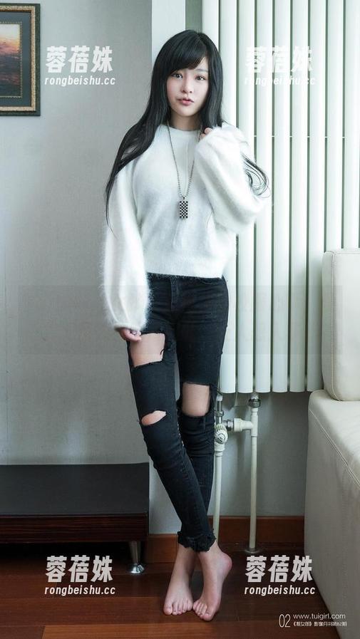 TuiGirl推女郎 - 赵惟依的校服心事，没想到无圣光的图片如此…让人想入非非？