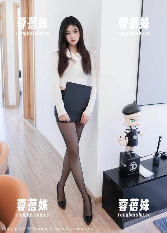 Xiuren秀人网-安沛蕾 Xiuren秀人网 - 安沛蕾学妹:私房图集为你开启‘心动模式’