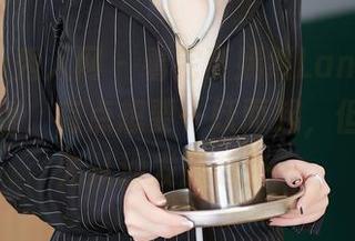 Xiuren秀人网 – 看完慕嫣然Lancy的体操服图包，有点想要一跃而起，但我应该先从沙发爬起来…