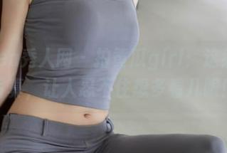 Xiuren秀人网 – 拍黄瓜girl：这组短裤写真，让人忍不住想多看几眼！