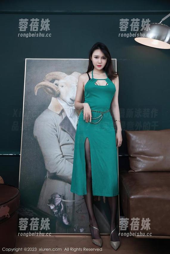 Xiuren秀人网 - 柚子178的最新泳装作品集：你以为能看懂？其实全是意外的干扰。