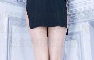 beautyleg – Momo秘密合集：偷偷告诉你，她拍照前一定要喝一口咖啡，同时还会呼唤她的拍档！