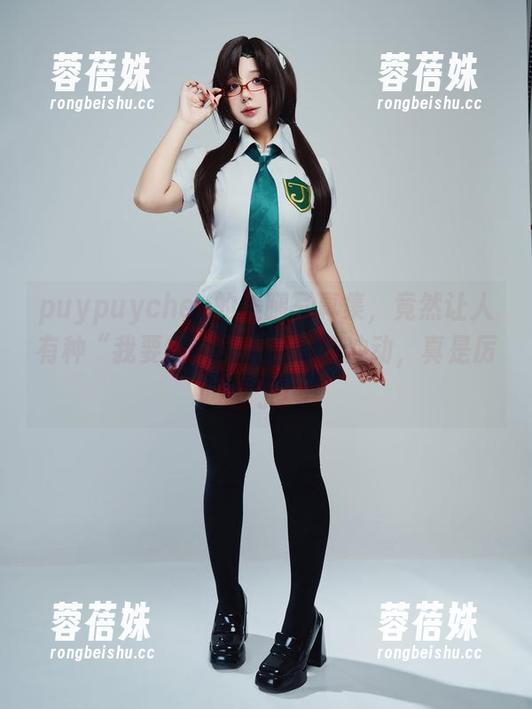 puypuychen的美腿写真集，竟然让人有种“我要拥有同款腿”的冲动，真是厉害了！