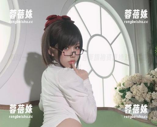 看过一笑芳香沁的图集吗？吾妻旗袍资源绝对不容错过！