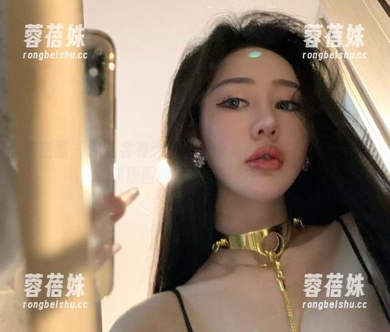 微密圈 - 怎么会有这样的不爱笑的赛琳？御姐天花板原图和资源简直致命。
