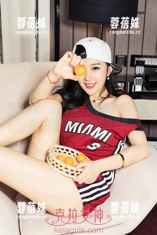 克拉女神 - 吕佳学妹，原图分享——一张图，让我想起那年的校园岁月