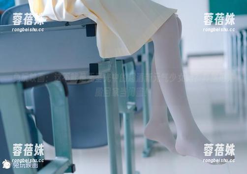兔玩映画：这不就是无圣光中的超清新元气少女吗？真想把她搬回家当闺蜜！