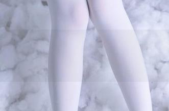 谁能抵挡兔玩映画的小天鹅女仆?这组写真太让人流连忘返!