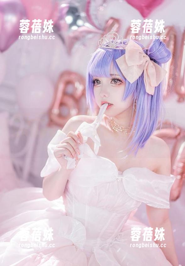 看六二二同学w最新写真，我已经不止一次怀疑她是外星人，天使怎么会这么完美？