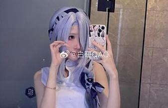 妖君白研的女友都是怎样的存在?让这组美图和图包带你一探究竟!