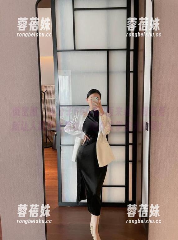 微密圈 - 左公子666第3版来袭，图集更新让人忍不住想说：她真会掌控光影啊！