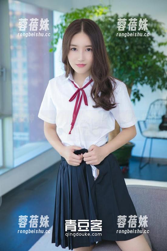 推女神-潇同学 推女神 - 潇同学的纯白美学:像梦一样的图片合集