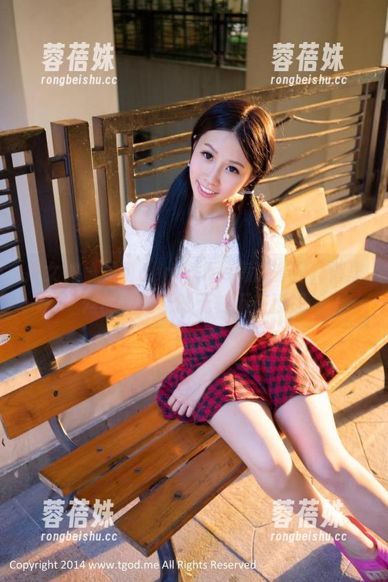 推女神-黄可christine 推女神 - 黄可christine高清套图,裤里丝的魅力无时无刻不在撩拨
