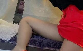 微密圈 – 又是提袜少女的自拍更新，简直肉眼可见的治愈系！快来围观这组套图吧！