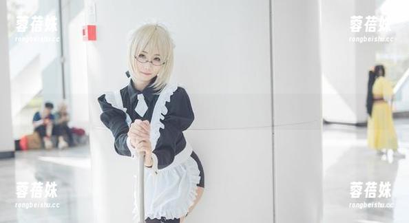 紫色迷情：晓美妈的私房魔法，谁不想入迷？