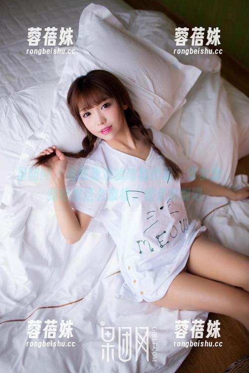 果团网 - 看陈雅漫的瑜伽作品，偶尔想：我也想这么放松，但会摔倒吧