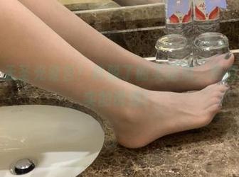 微密圈 – 无圣光警告!桃脱了的美腿照,原图就是最真实的诱惑!