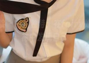 模范学院 – 私拍独特:在fairy如歌的网袜中发现自己