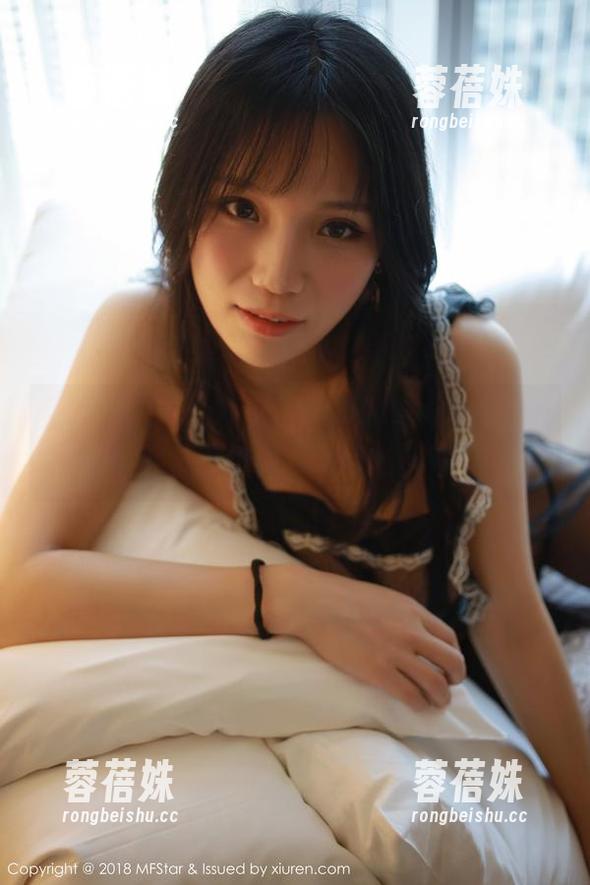 模范学院-艾莉Evelyn 模范学院 - 免费福利,给你艾莉Evelyn的油亮作品,谁能抵挡?