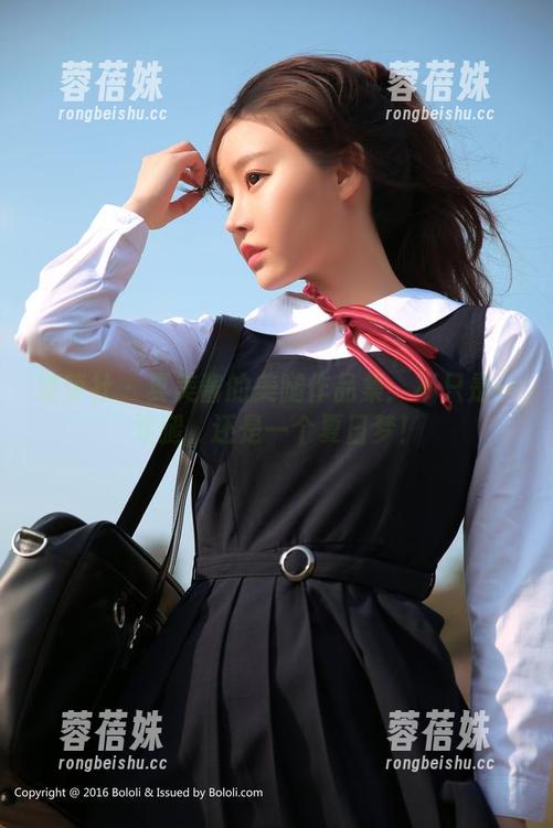 波萝社 - 夏美酱的美腿作品集：不只是一双腿，还是一个夏日梦！