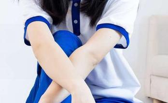 物恋传媒 – 不需要门票，elise的月独白和美图，趁现在，快来感受免费魅力！