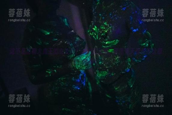 这不是甜糖大魔王的女友吗？cos这么绝，原图每天都想推给朋友们欣赏！