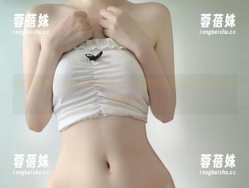 微密圈 - 抓紧这份最新图包，看看相扑猫在天台上的奇妙冒险！
