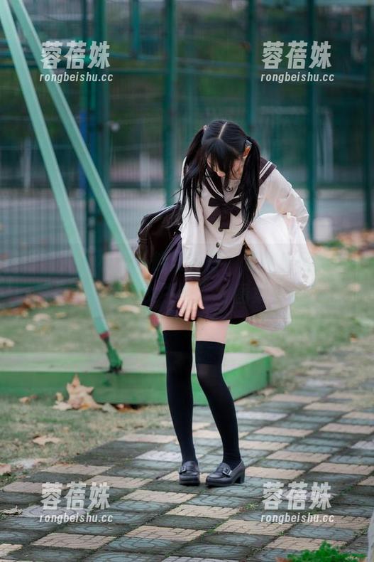 “如果小小女仆能开餐厅，那神乐坂真东绝对是最佳女主！”（图集在此）