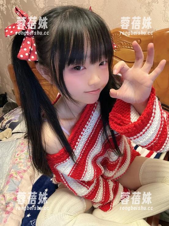 探秘神沢永莉的无圣光图集：Suiri圣诞少女，实在是太迷人了！