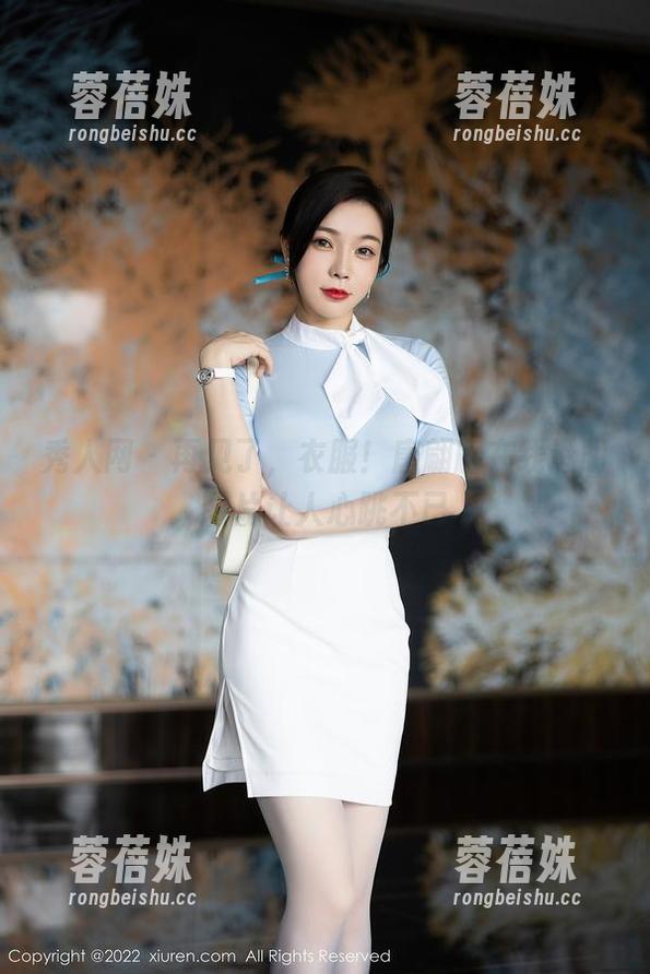 秀人网 - 再见了，衣服！唐翩翩在线透明图片让人心跳不已