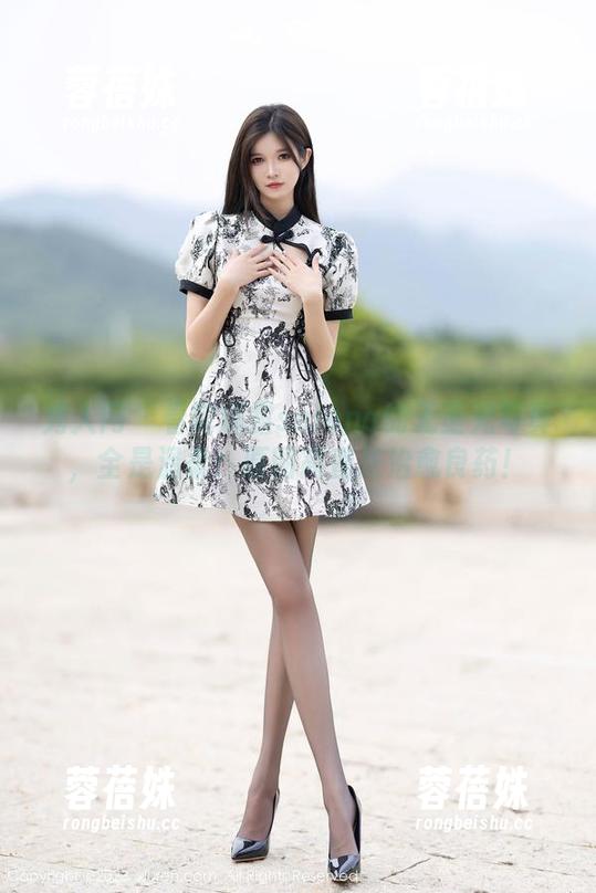 秀人网 - 看完娜露selena的无圣光写真，全是温柔！原图简直是治愈良药！