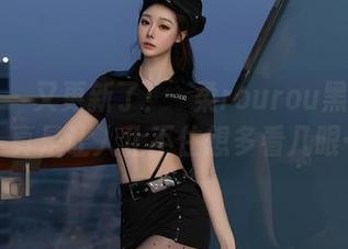 秀人网 – 又更新了!媃柔rourou黑丝写真,真是让人止不住想多看几眼…