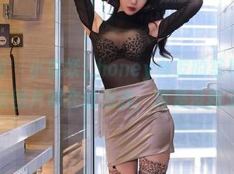秀人网 – 小蛮妖_honey女友的写真:每一张图片都在诱惑我,真是没救了!
