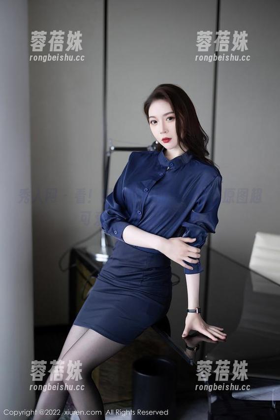 秀人网 - 看！揉揉肉肉的写真集，原图超可爱，压根无法抗拒