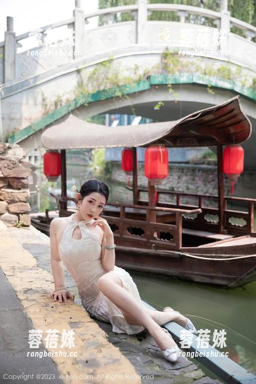 秀人网 - 校服+杨紫嫣Cynthia=青春的无限可能：资源分享，快来看看吧！