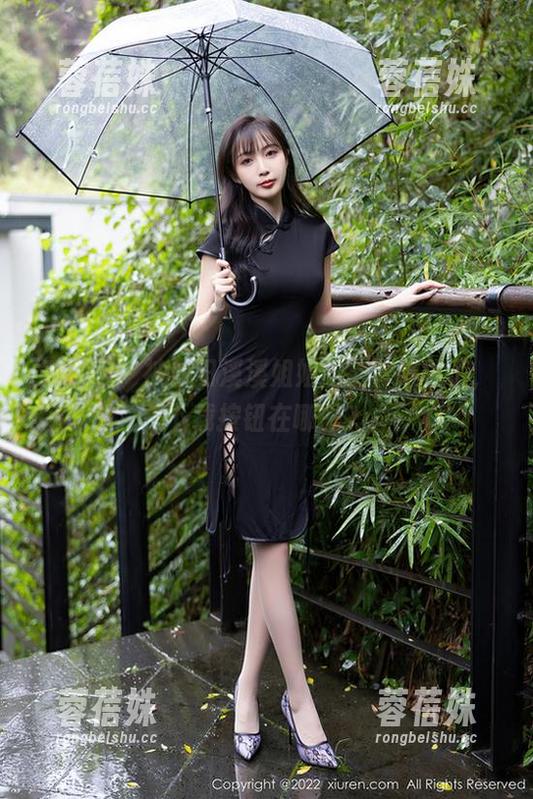 秀人网-油田溪溪 秀人网 - 被油田溪溪姐姐的全套迷住了,下载按钮在哪里?