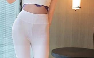 秀人网 – 蕊蕊ruirui的写真美图，圆润精致如水似玉，收藏感受瞬间的那份迷醉。