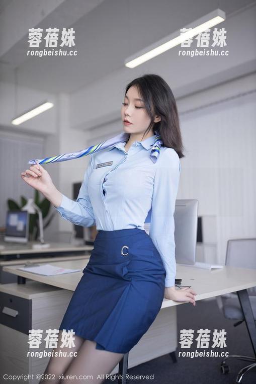 秀人网 - 袁圆学姐的福利图集，真的是不看会后悔的魔力！