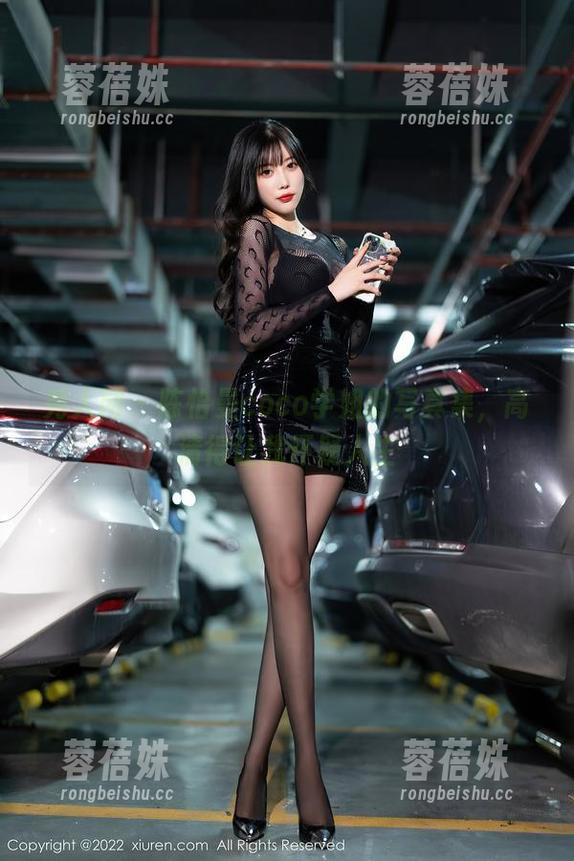 秀人网 - 陈怡曼coco学姐的写真集，高清得让我怀疑人生