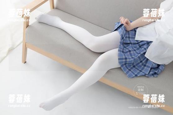 紧急企划 - 发现小婕的少女美图更新，每一张都让我心动得不行，真是神奇！