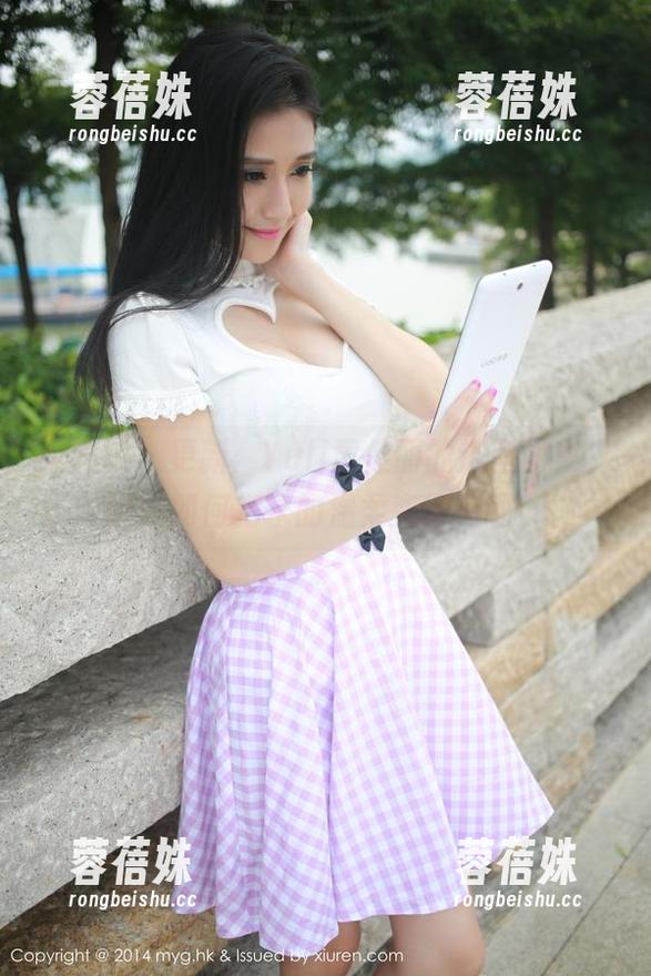 美媛馆-Yuli黄佳丽 美媛馆 - 更新:Yuli黄佳丽的浴室图集,看她如何把水的温柔变得有趣!