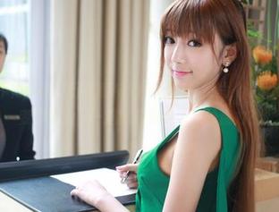 美媛馆 – 不得不说,田芯娜Angel的灰丝照片,让我的心情瞬间变得轻盈——这就是免费带来的魔力?
