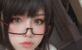 黑兽克洛伊:芊川一笑MNK的原图,壁纸中隐藏的另类美