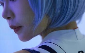 蜜桃社 – 透明如琉璃lily：这些合集里的图片让人忍不住多看几眼