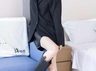 袜啵啵 – 白丝大腿袜搭配小甜豆的气质，美图简直是重磅出击！